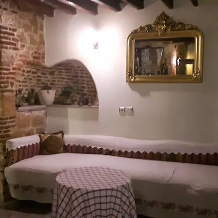 Oda ve Kahvaltı Zeynep Hanim Konagi *